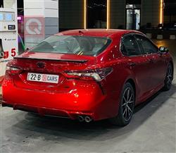 تۆیۆتا کامری